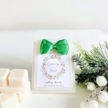 Load image into Gallery viewer, Christmas Collection, Luxury Wax Melt Cubes
